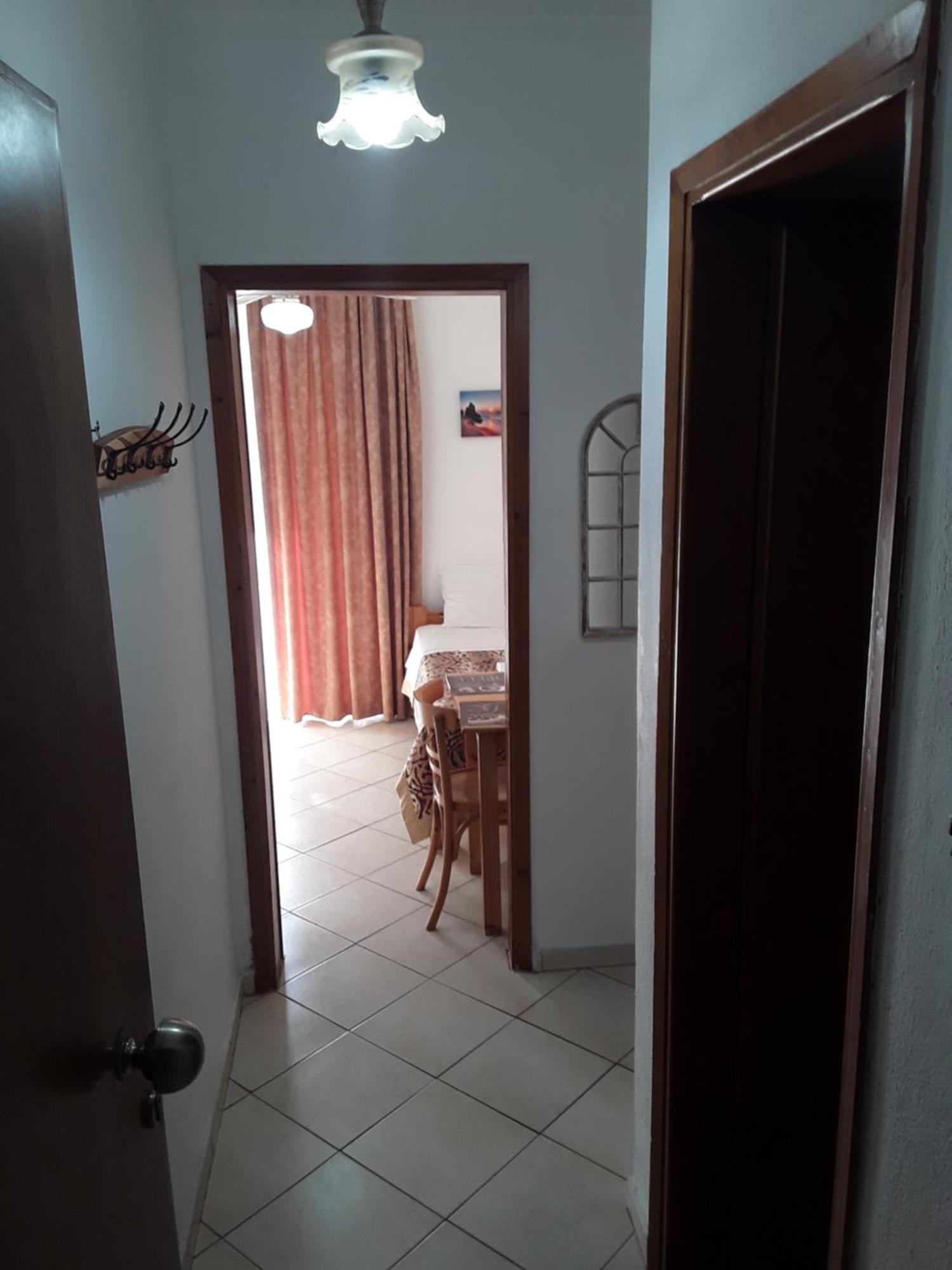 Aparthotel Hause Zorbas Paralia Dionisiou Zimmer foto