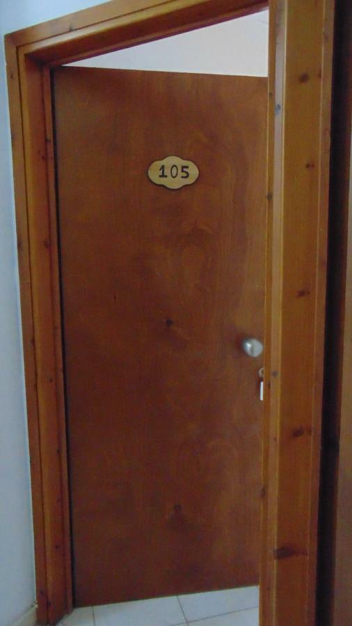 Aparthotel Hause Zorbas Paralia Dionisiou Zimmer foto